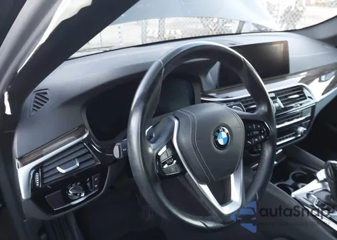 2020 BMW 530E Iperformance из США, поврежденный, VIN WBAJA9C01LCE53807